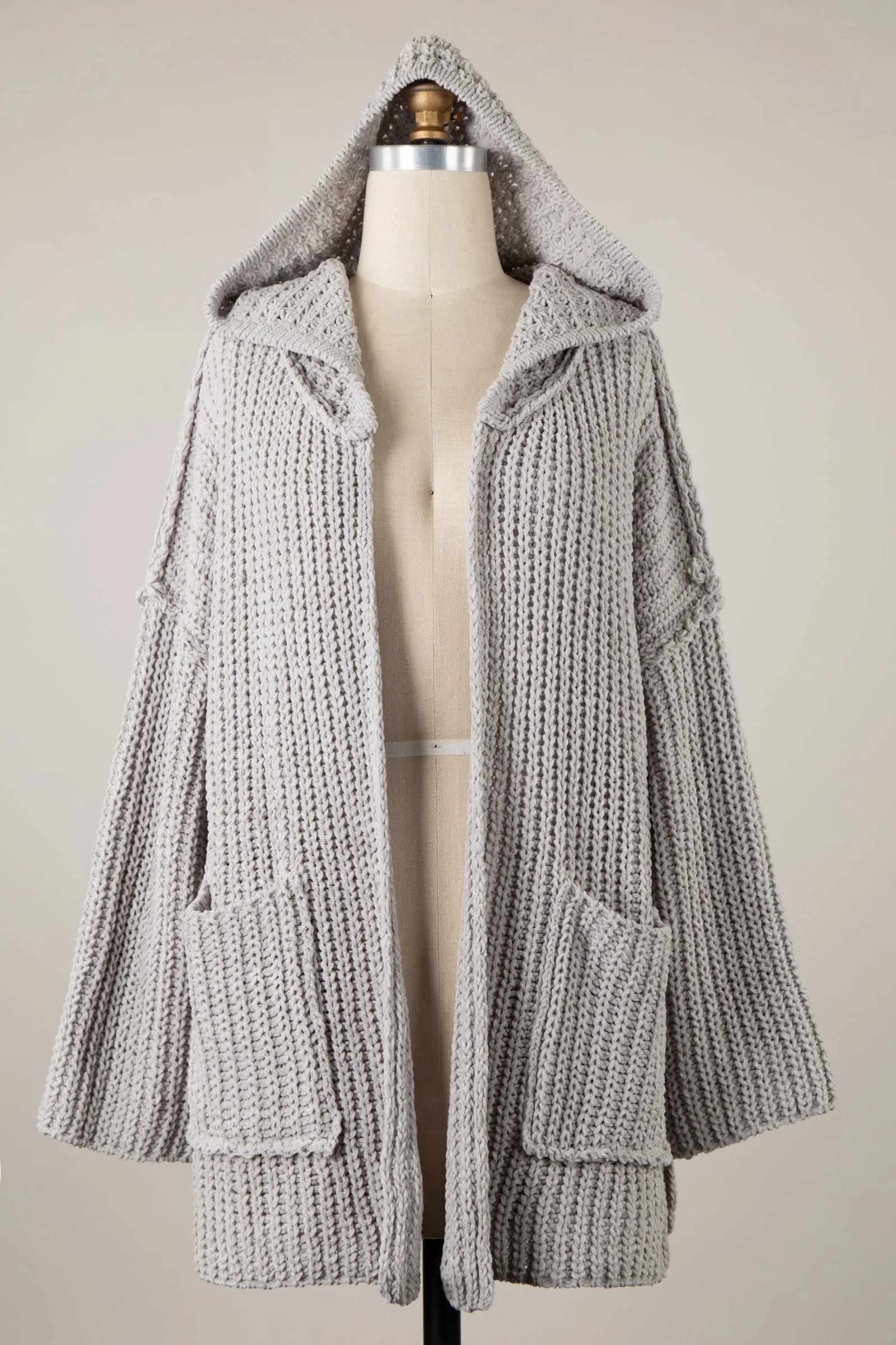 Outline Cable Knit Cardigan With Hood And Pockets