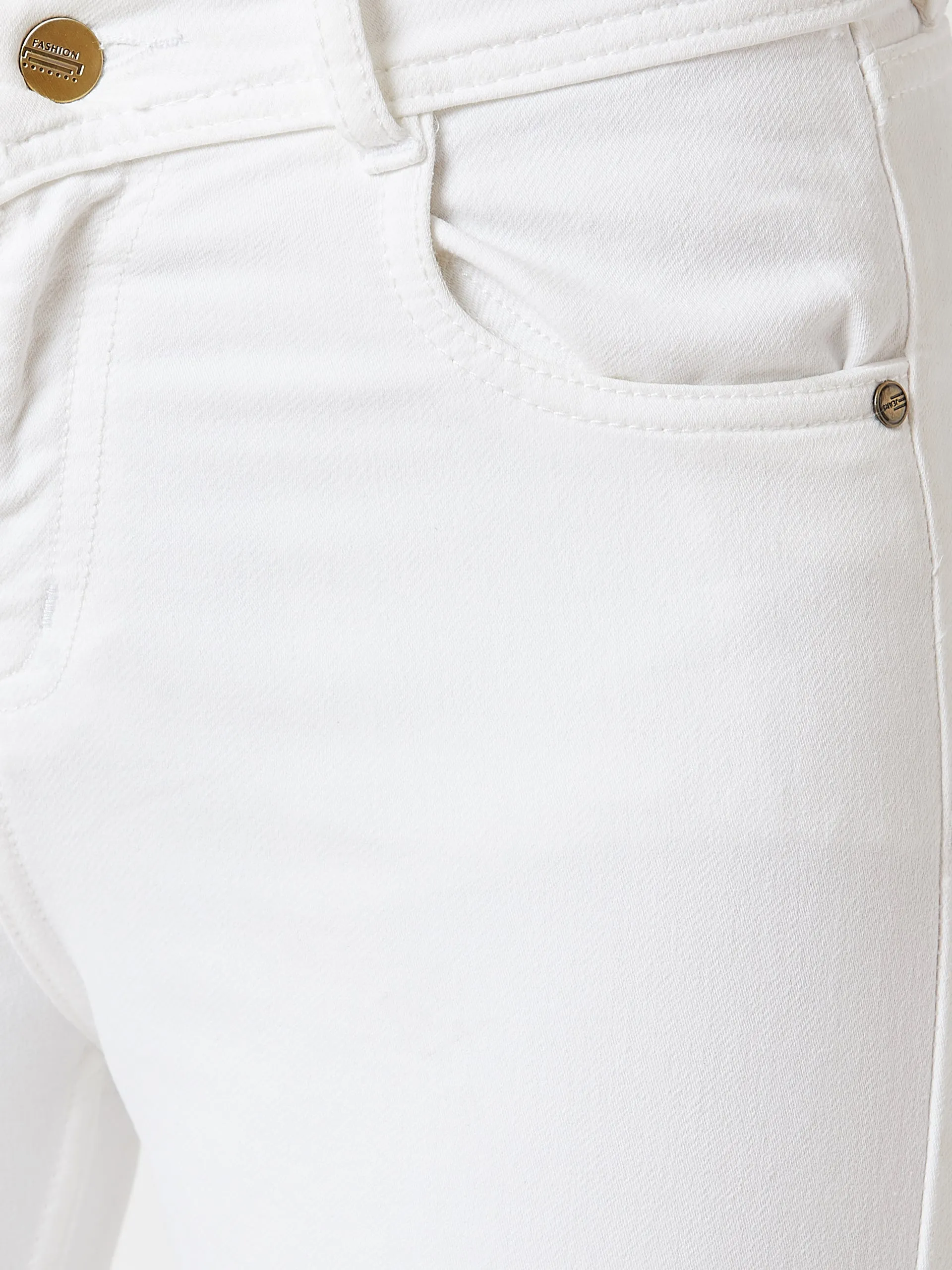 Women's White Skinny Fit High Rise Side Slit Raw Edge Cropped Stretchable Denim Jeans
